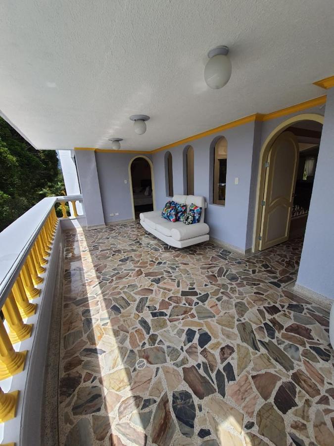 Hotel Casa Confort Санта-Роса-де-Кабаль Экстерьер фото